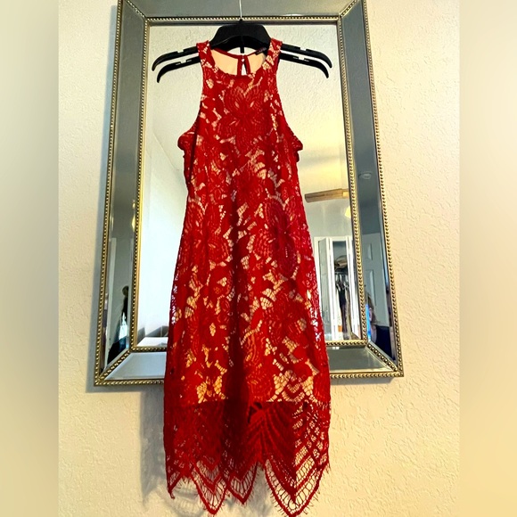 EXPRESS Red Lace Cocktail Dress - Picture 4 of 4